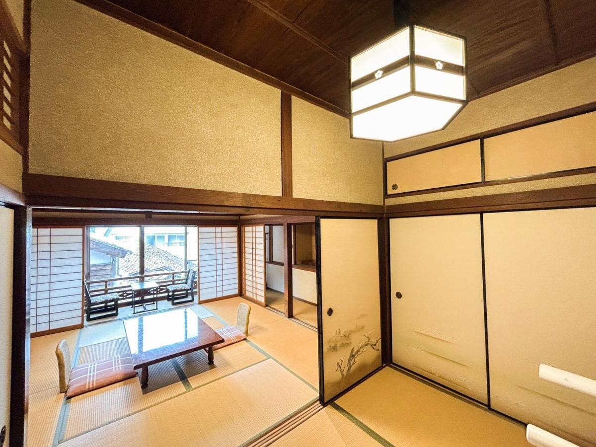 Sangai Ryokan Gotsu Exterior photo